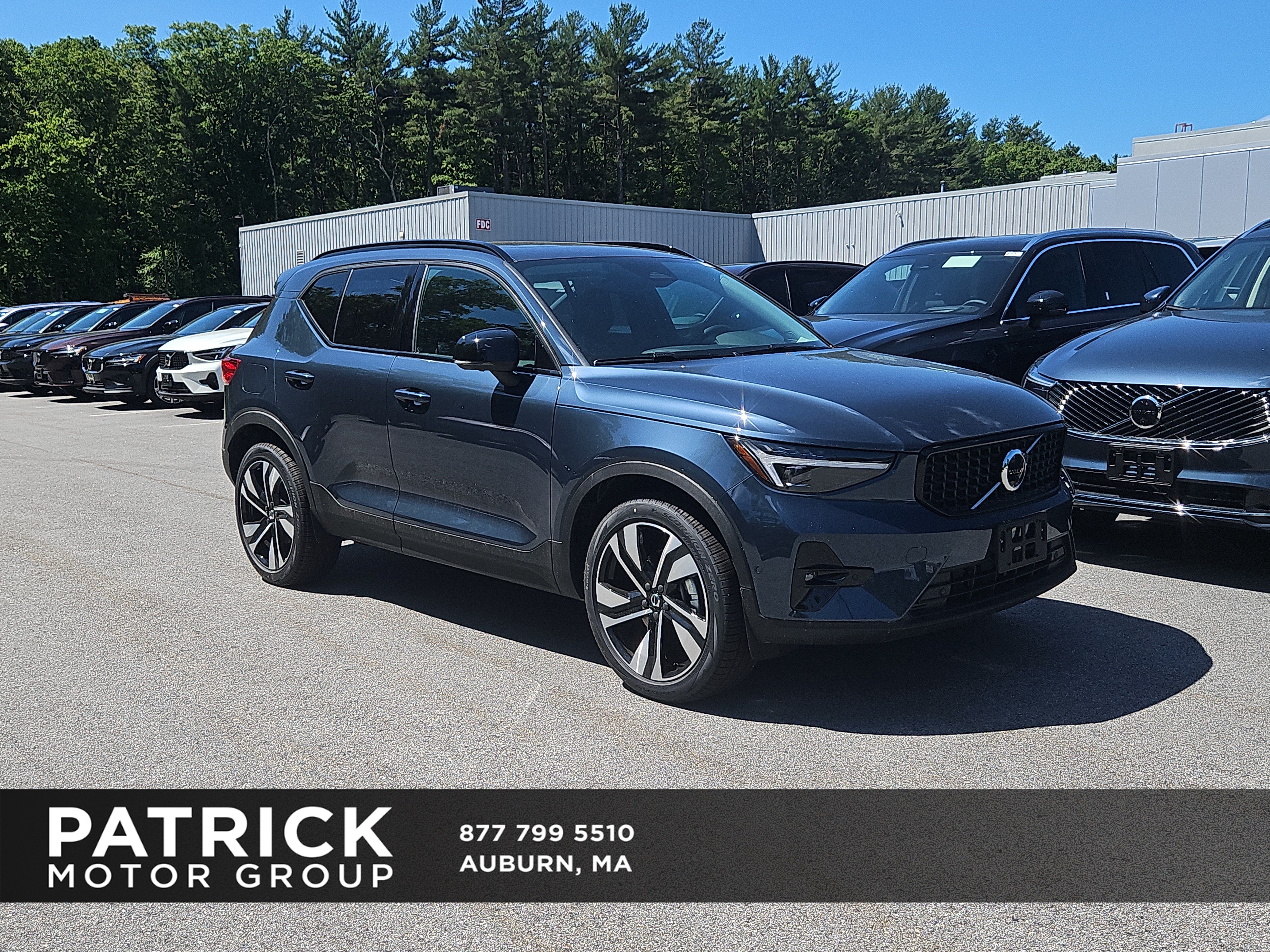 New 2026 Volvo XC40 B5 Ultra w/ Protection Package Premier AWD/4WD image 1