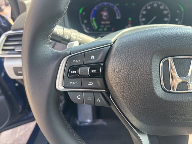 Used 2018 Honda Accord Touring image 18