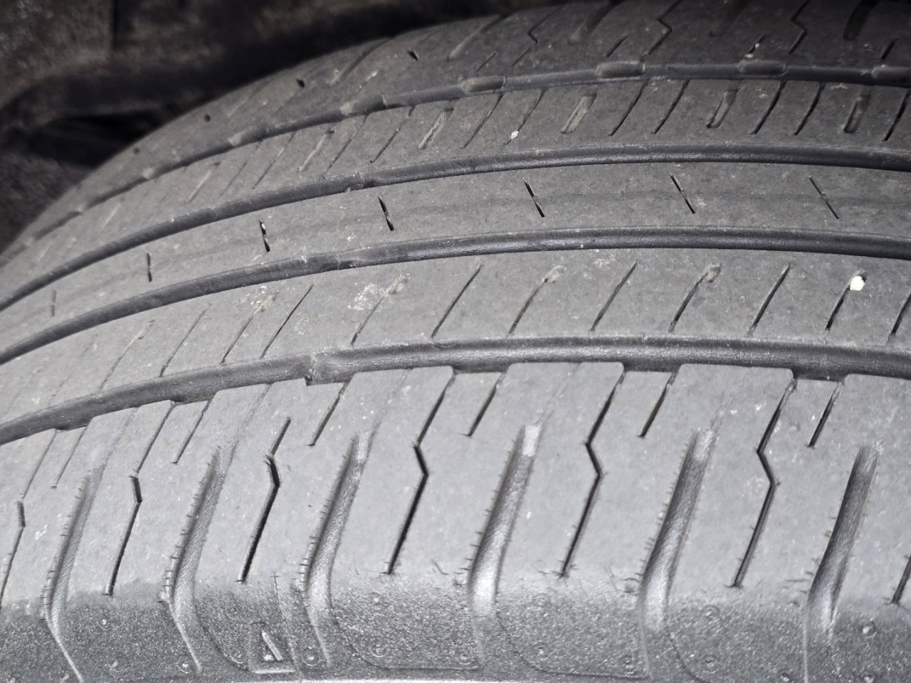 Used 2023 Toyota RAV4 XLE image 10