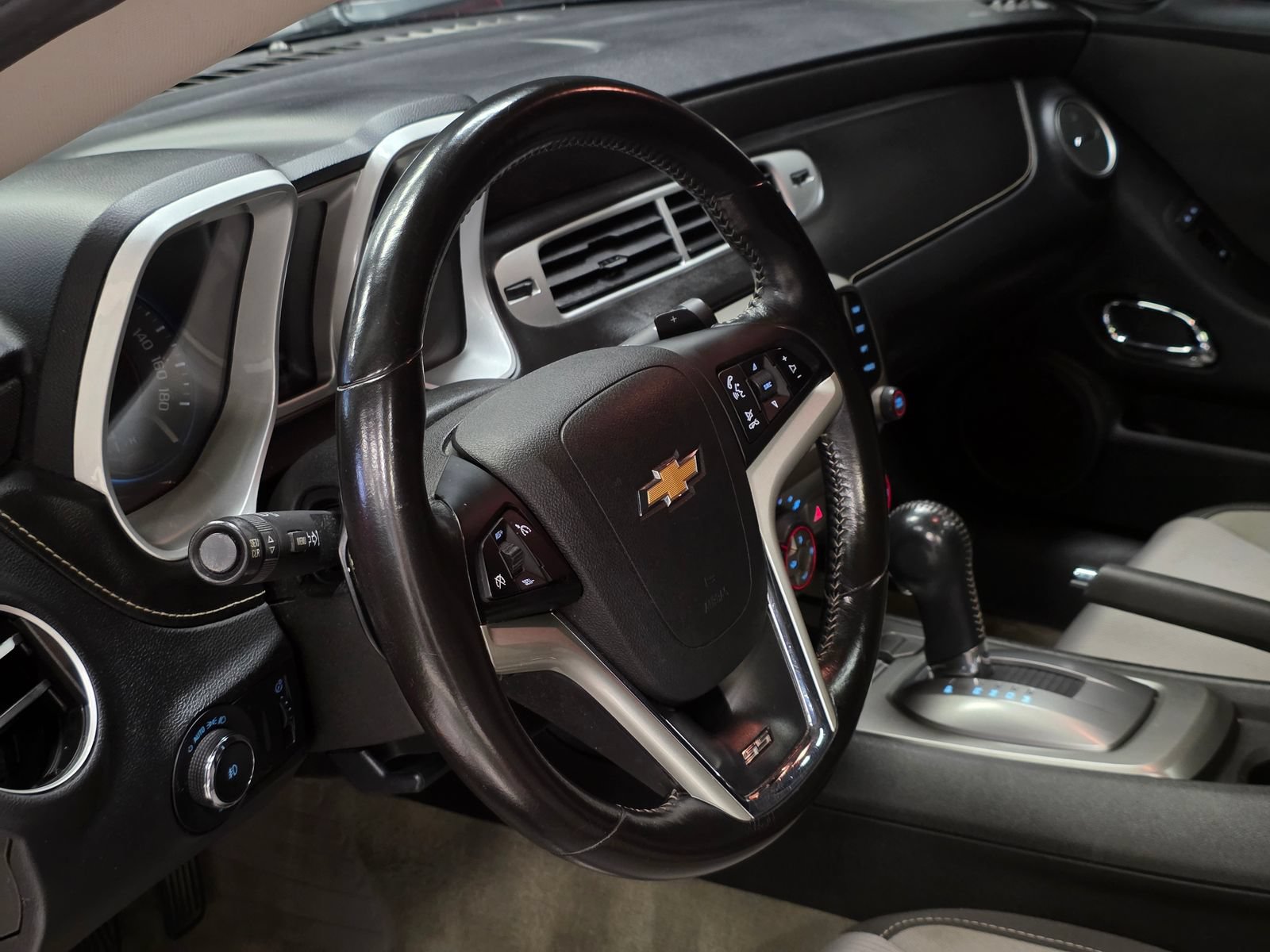 Used 2014 Chevrolet Camaro SS w/ RS Package RWD image 17