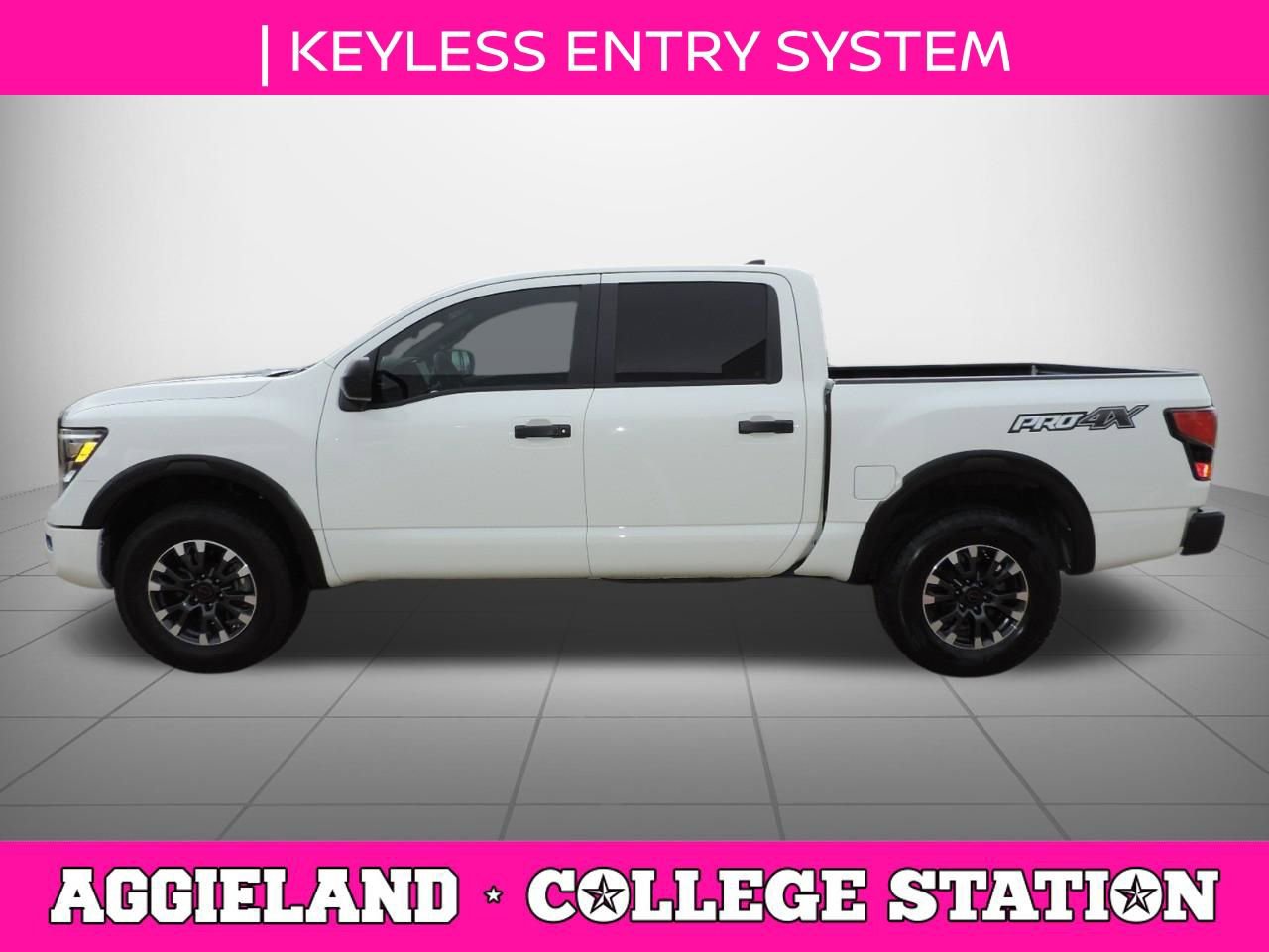 Used 2023 Nissan Titan PRO-4X image 7