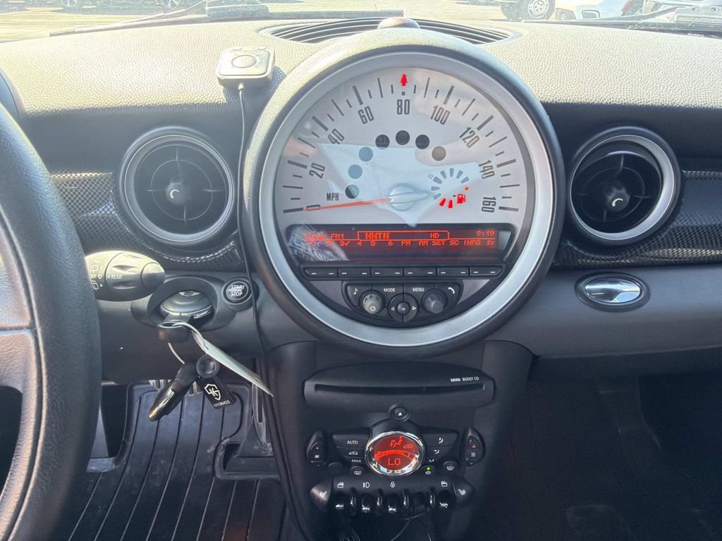 Used 2011 MINI Cooper S FWD image 21