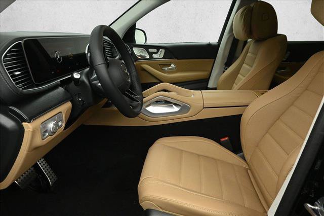 New 2026 Mercedes-Benz GLS 450 4MATIC image 8
