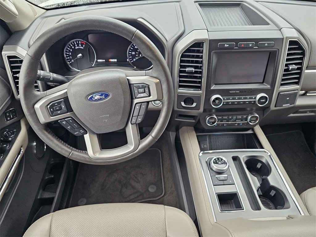 Used 2021 Ford Expedition XLT image 18