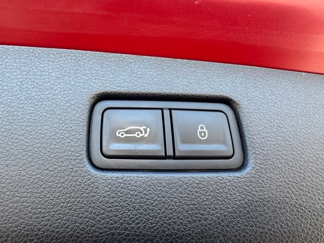 Certified 2023 Genesis GV70 2.5T w/ Advanced Package AWD/4WD image 12