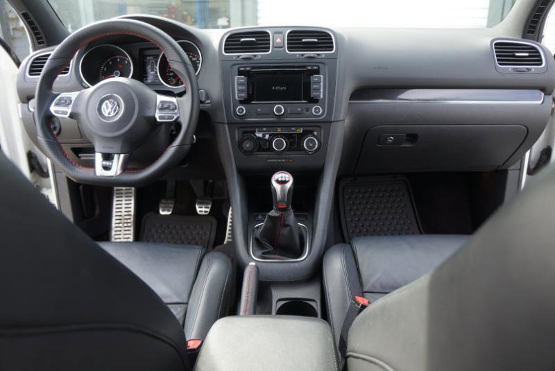 Used 2013 Volkswagen GTI Driver's Edition image 11