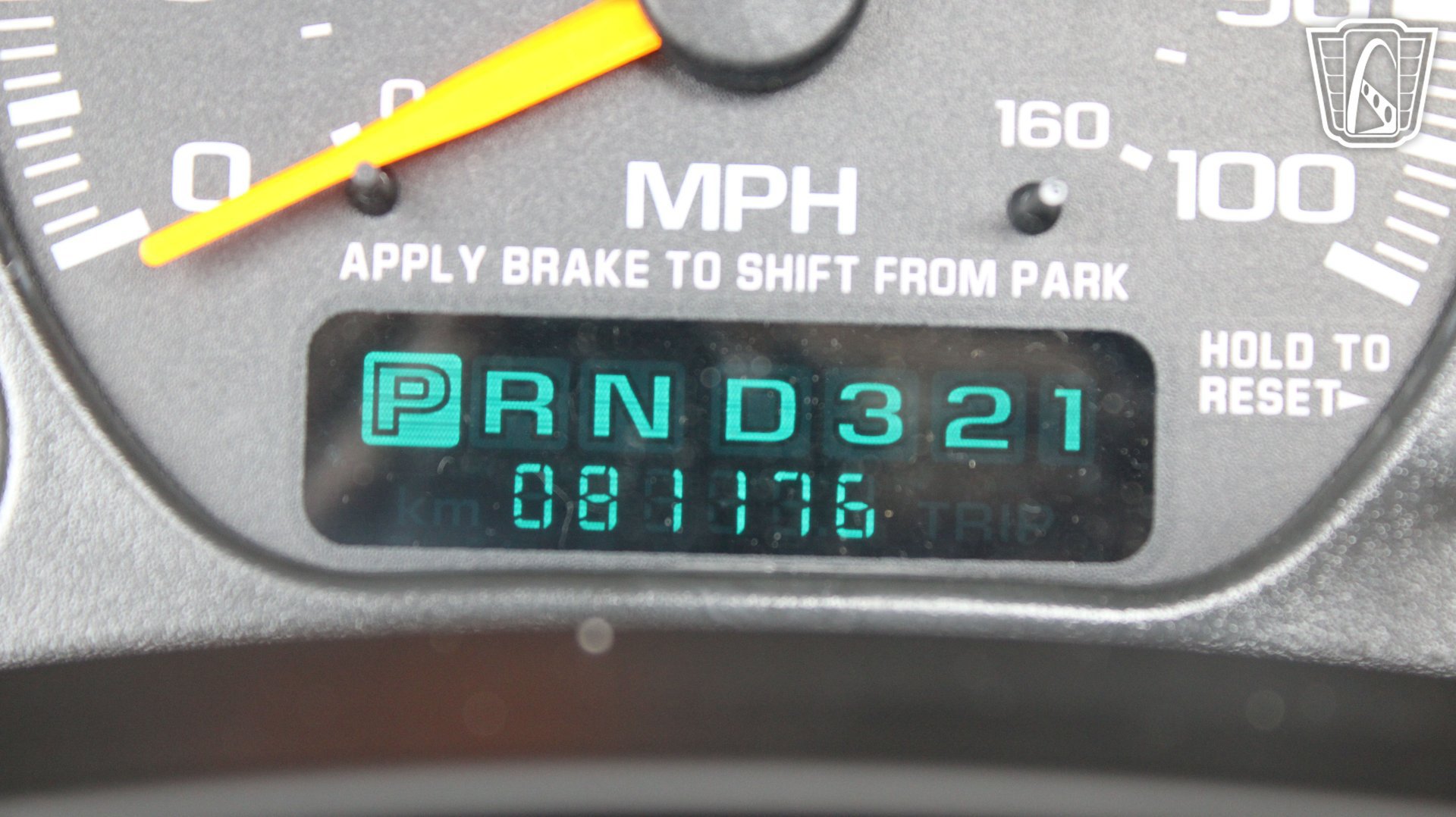 Used 2000 Chevrolet Tahoe LS w/ LS Preferred Equipment Group AWD/4WD image 18