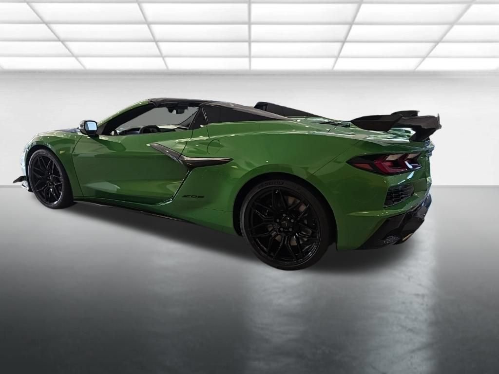 New 2027 Chevrolet Corvette Z06 RWD image 4