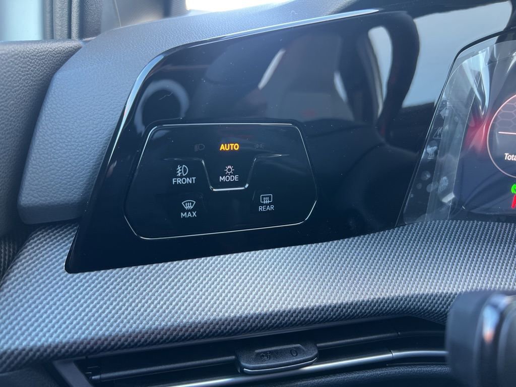 New 2026 Volkswagen GTI Autobahn FWD image 34