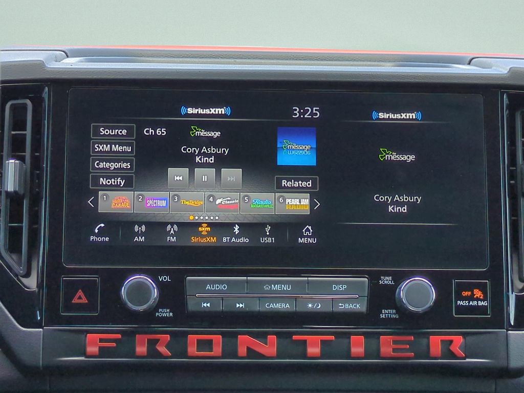 Certified 2025 Nissan Frontier PRO-4X w/ Tow Package image 23