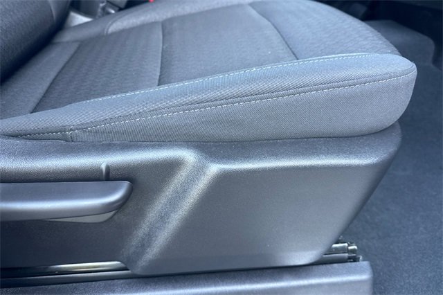 Used 2025 Chevrolet Silverado 1500 LT image 23