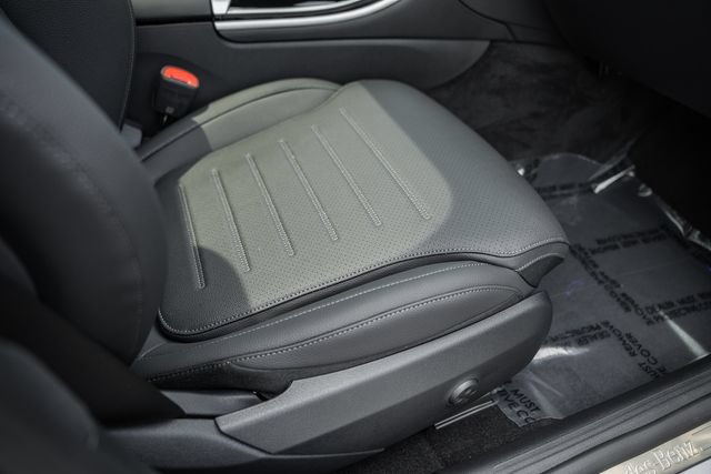 New 2026 Mercedes-Benz C 300 4MATIC Sedan image 32