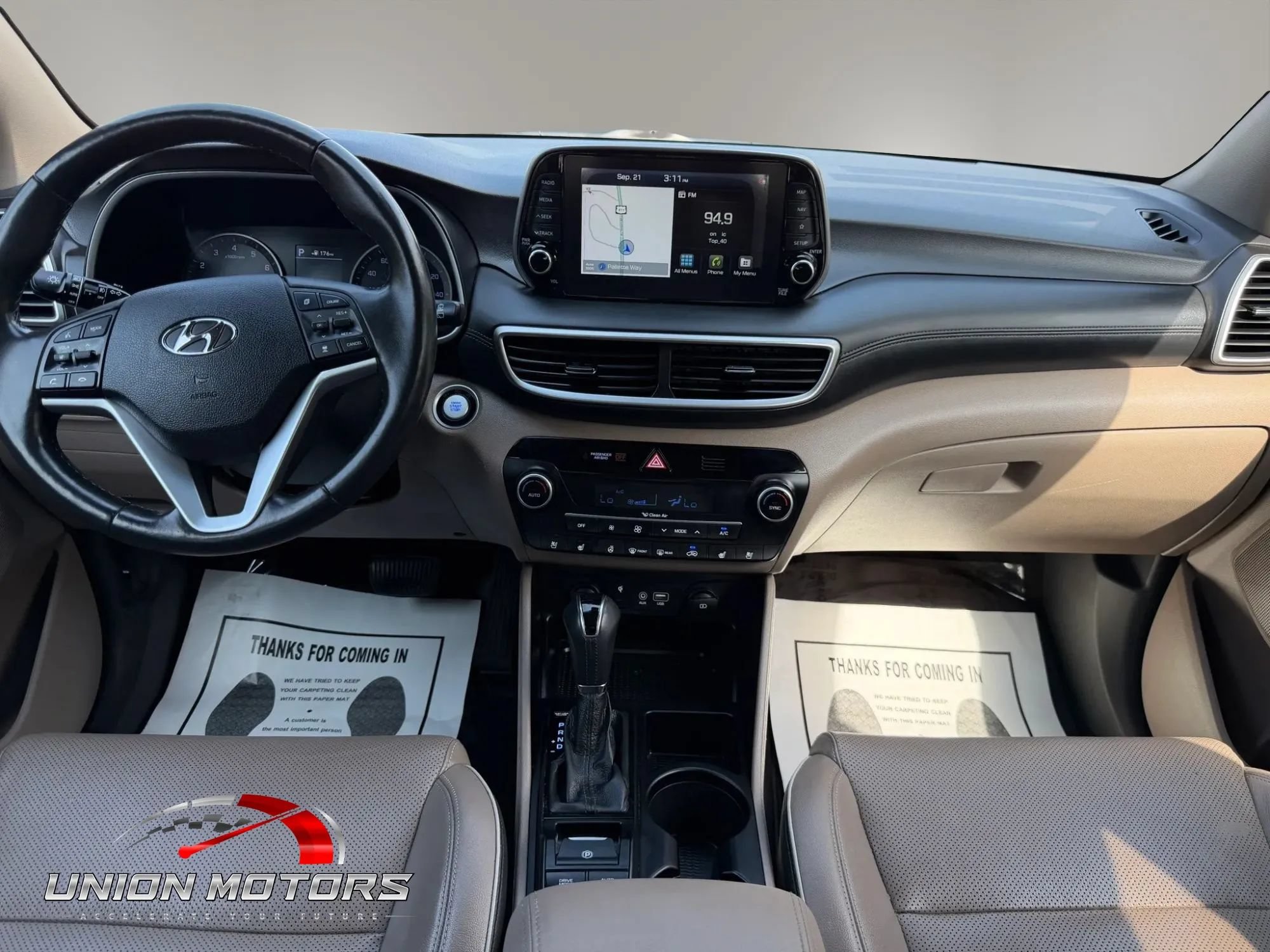 Used 2021 Hyundai Tucson Ultimate w/ Cargo Package FWD image 27