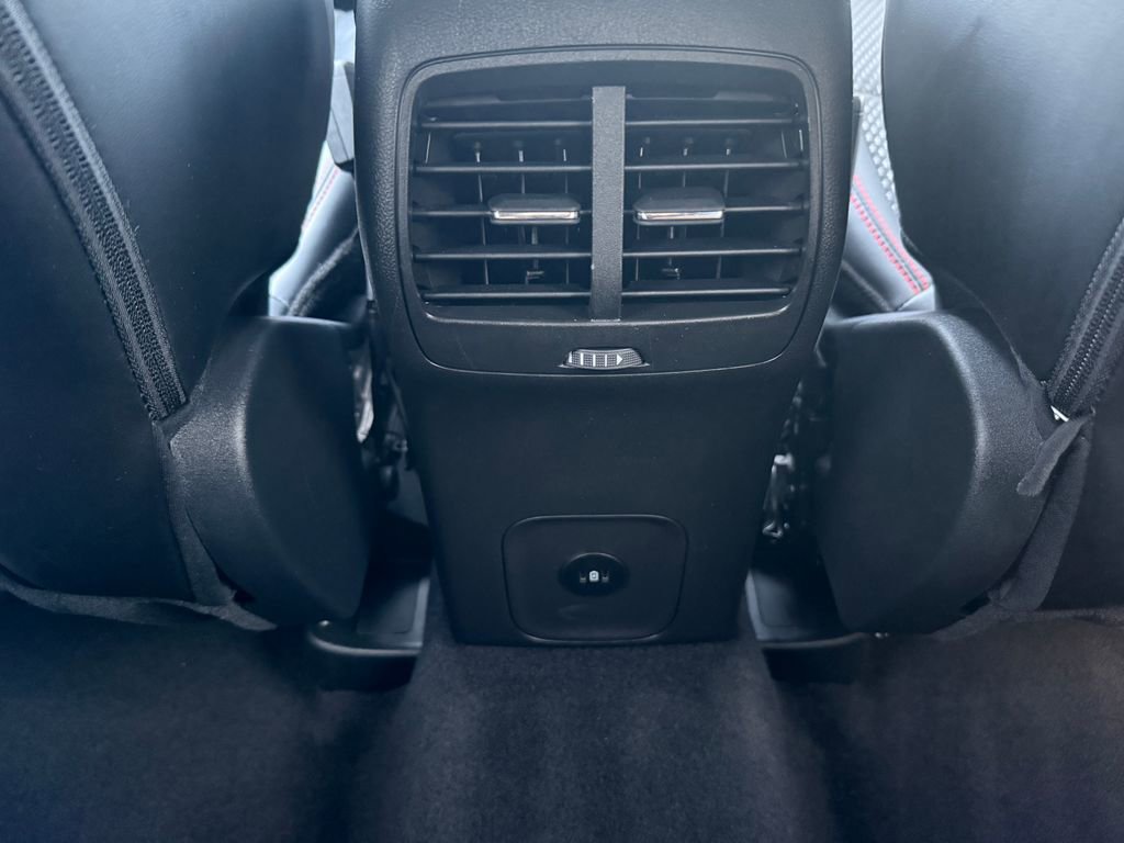 Used 2024 Ford Escape ST-Line w/ Tech Pack #1 AWD/4WD image 33