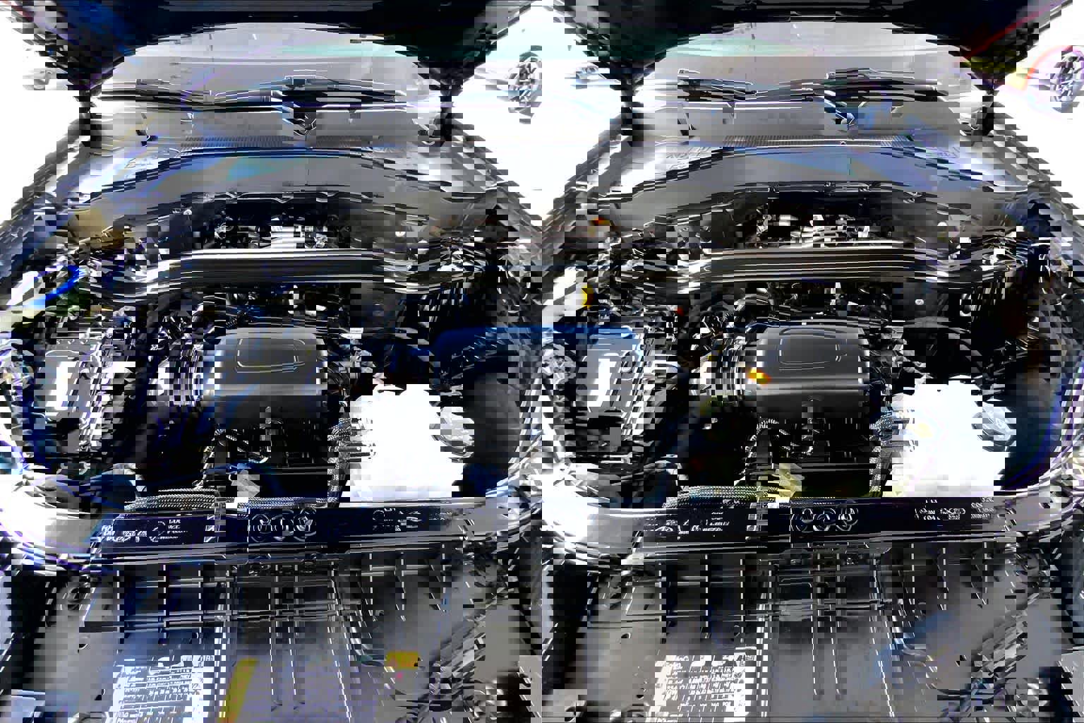 Used 2022 Ford Explorer Limited w/ Equipment Group 301A image 31