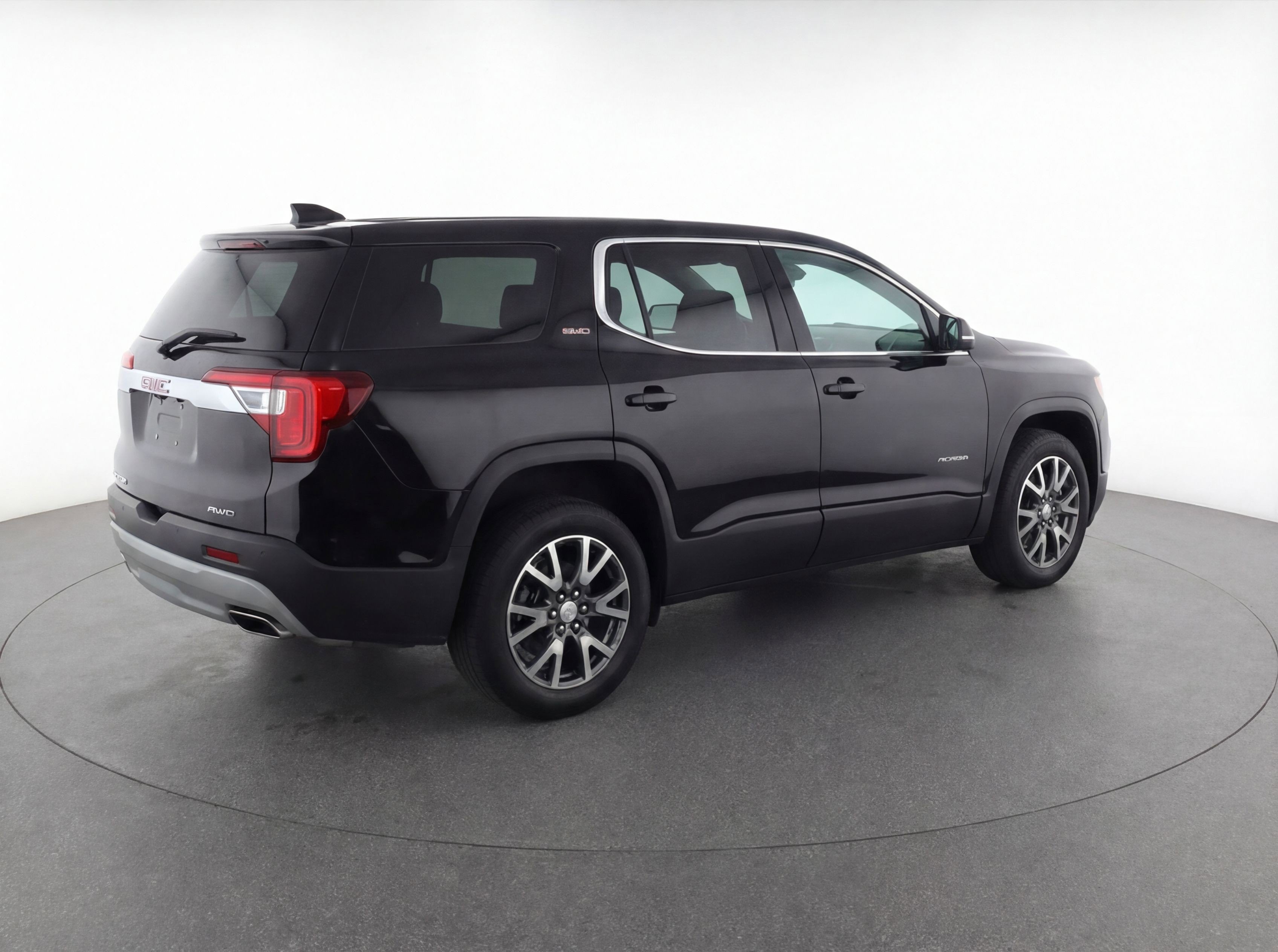 Used 2023 GMC Acadia SLT AWD/4WD image 9