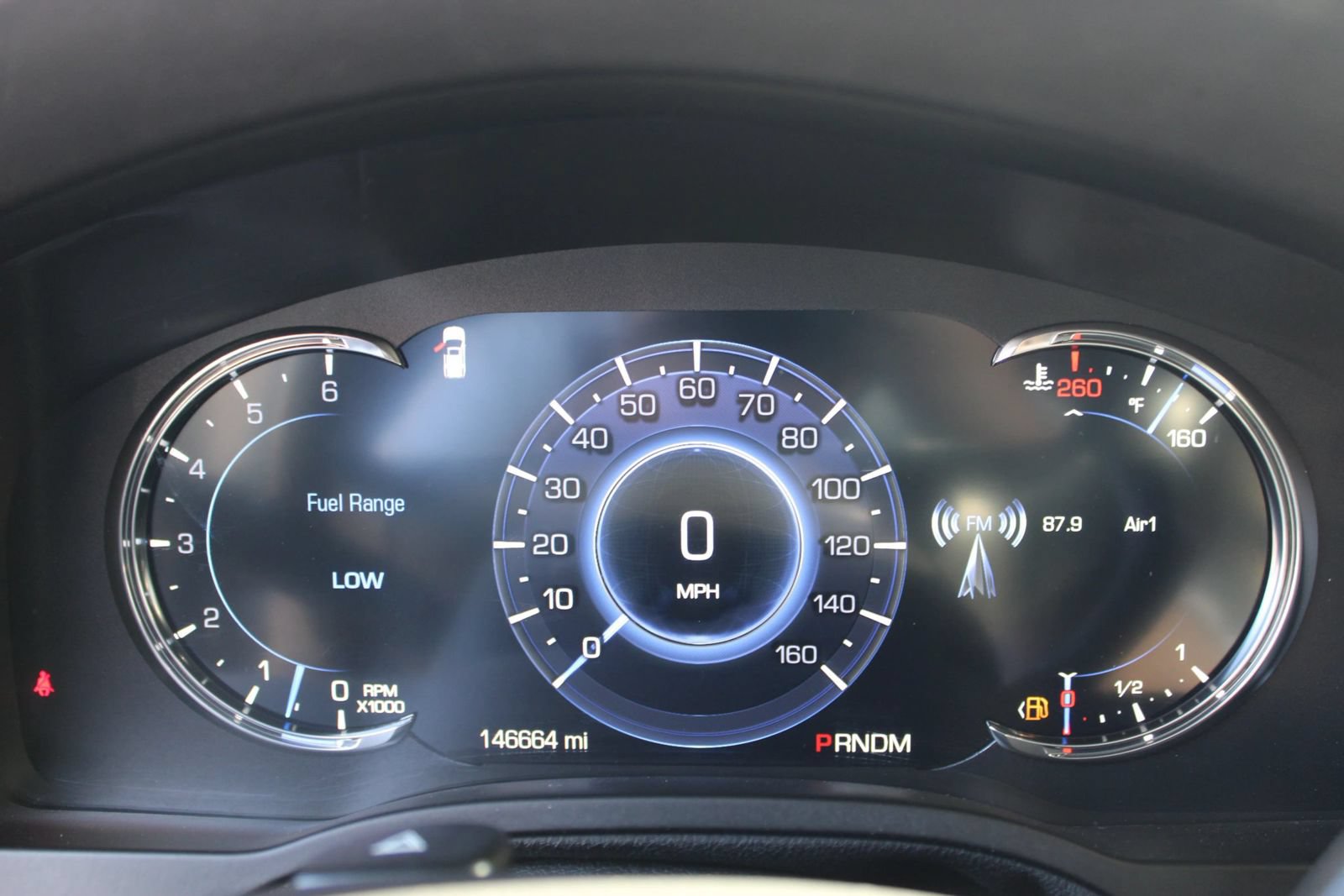 Used 2016 Cadillac Escalade Platinum AWD/4WD image 30