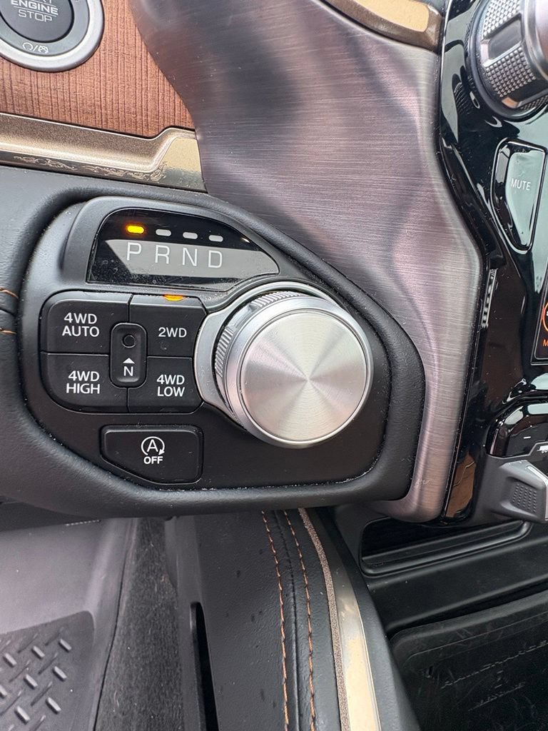 Used 2021 RAM 1500 Limited AWD/4WD image 13