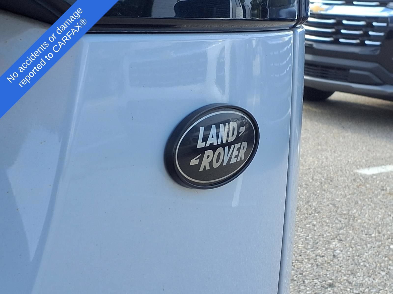 Used 2018 Land Rover Range Rover Velar R-Dynamic SE AWD/4WD image 11