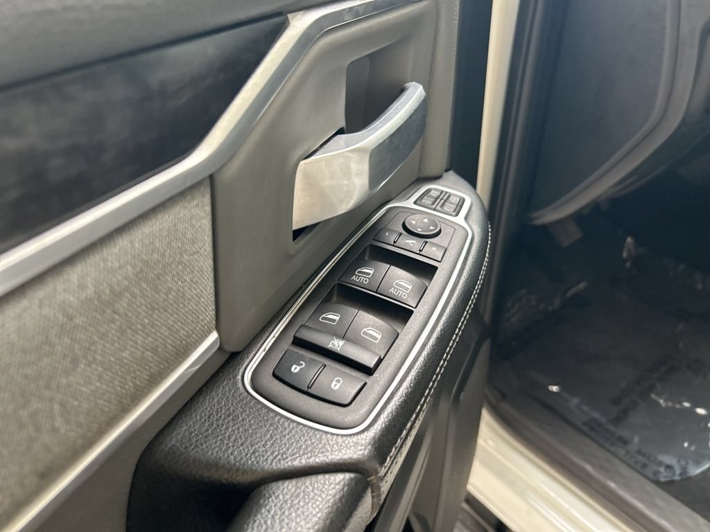 Used 2023 RAM 2500 Big Horn w/ Level 1 Equipment Group AWD/4WD image 36
