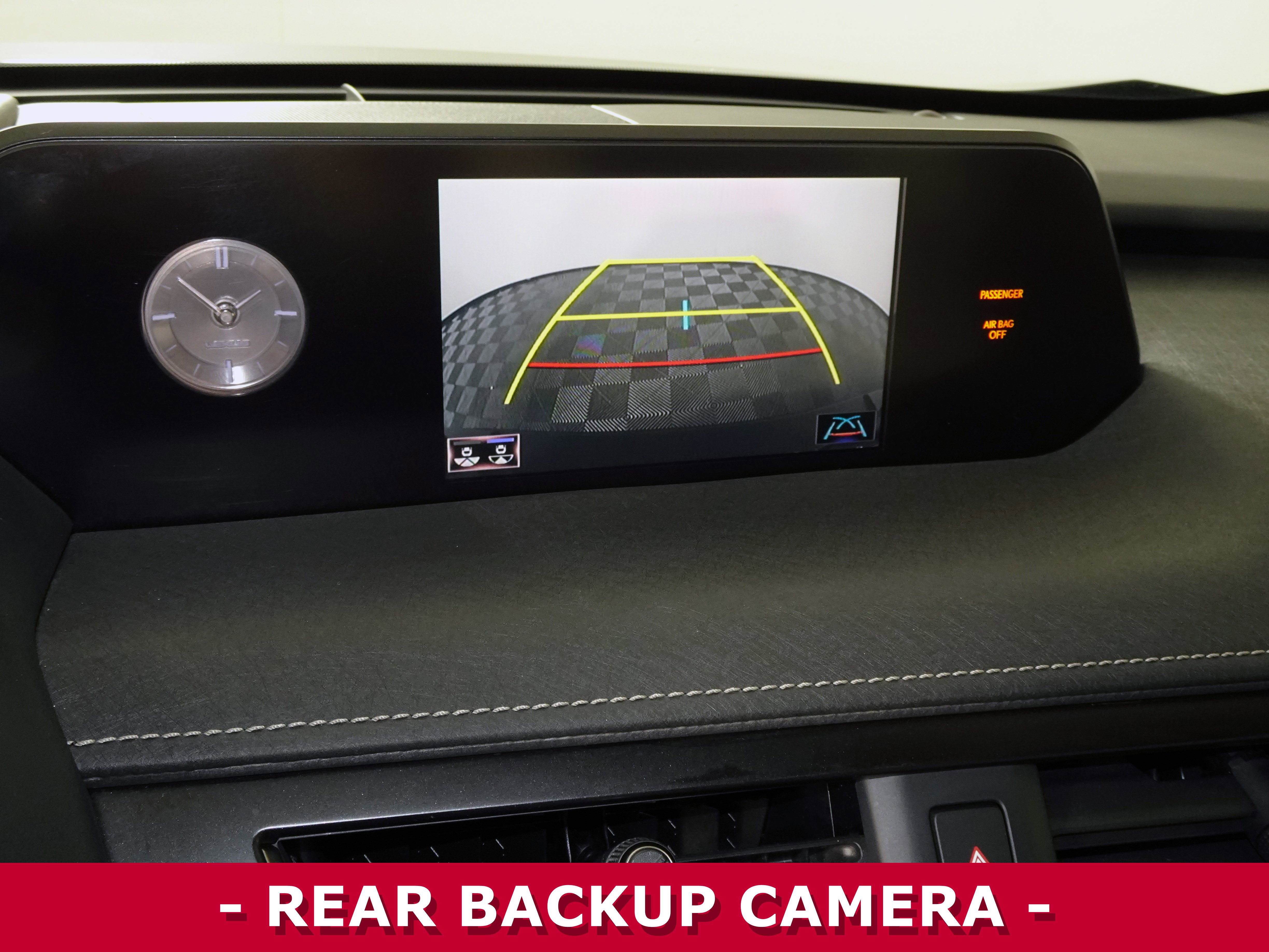 Used 2020 Lexus UX 250h w/ Premium Package image 18