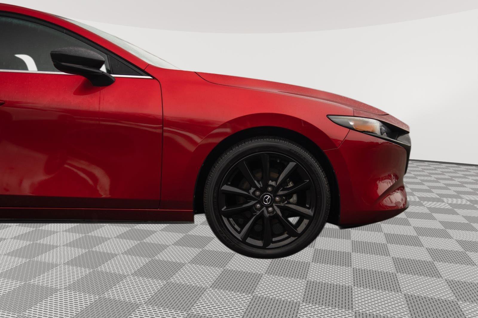 Used 2024 MAZDA MAZDA3 s image 23