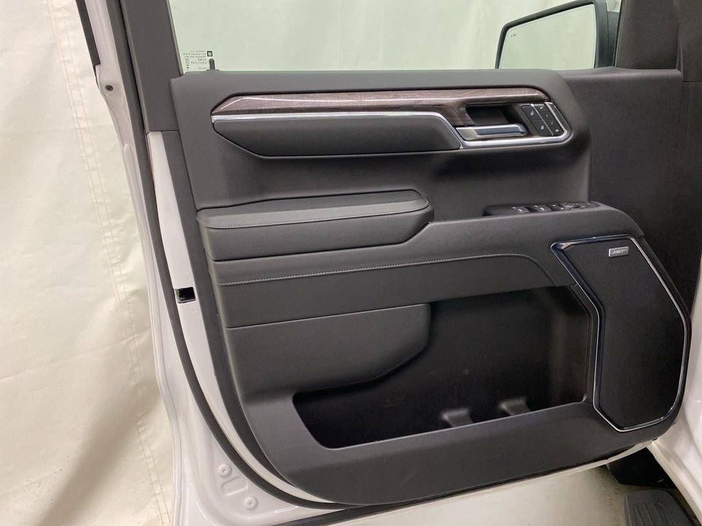 Used 2024 Chevrolet Silverado 1500 LTZ w/ LTZ Premium Package image 10