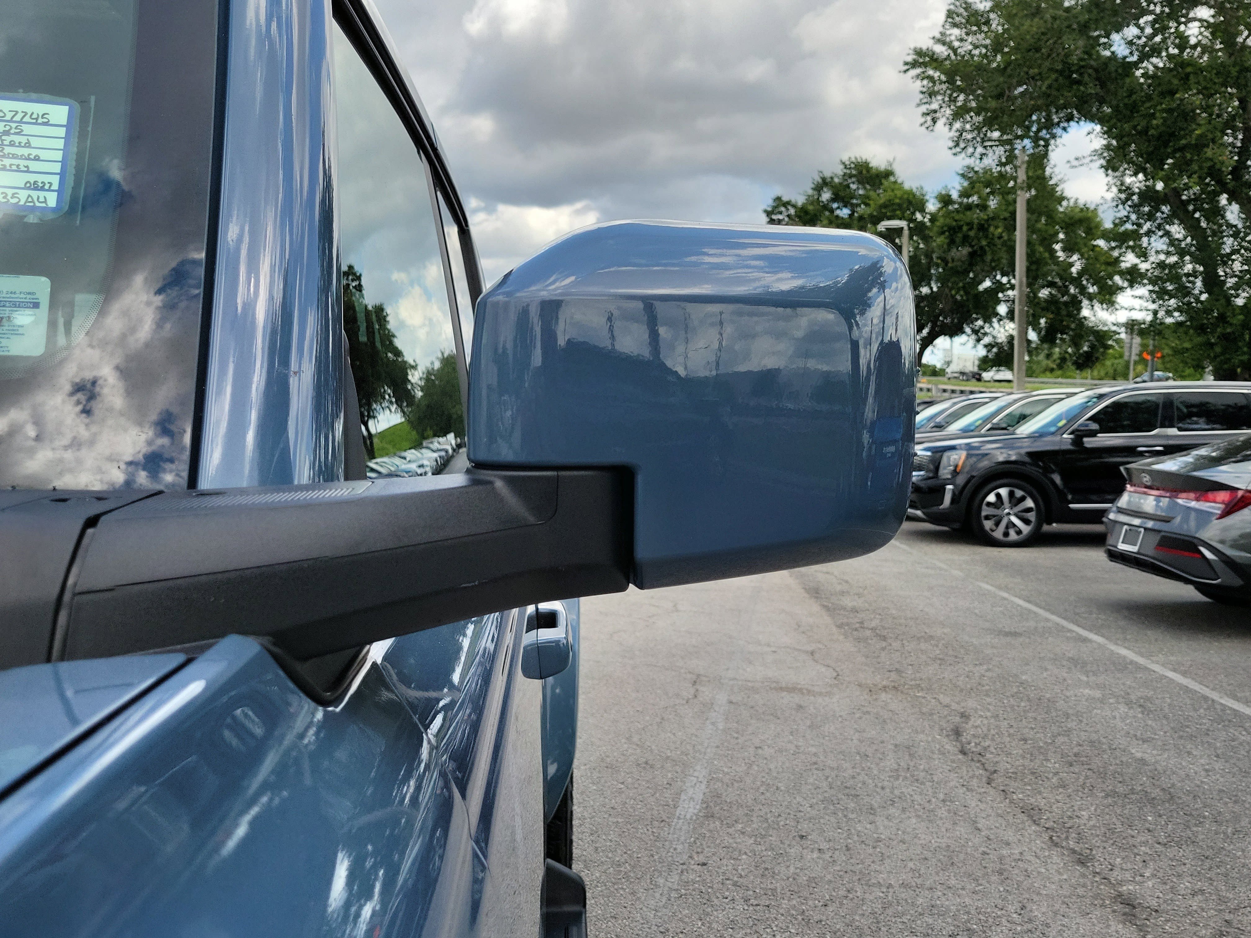 Certified 2025 Ford Bronco Outer Banks AWD/4WD image 4