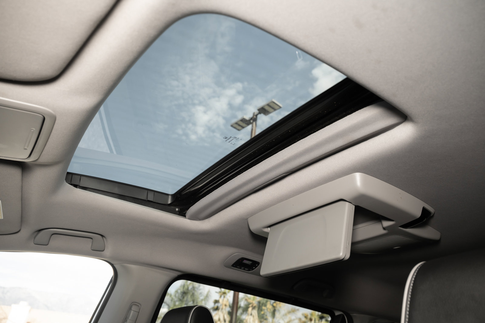 Used 2023 Honda Odyssey Elite image 72