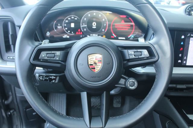 Certified 2025 Porsche Cayenne Coupe image 19