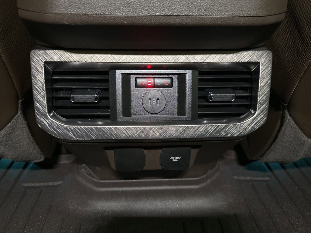 Used 2024 Ford F350 King Ranch image 23