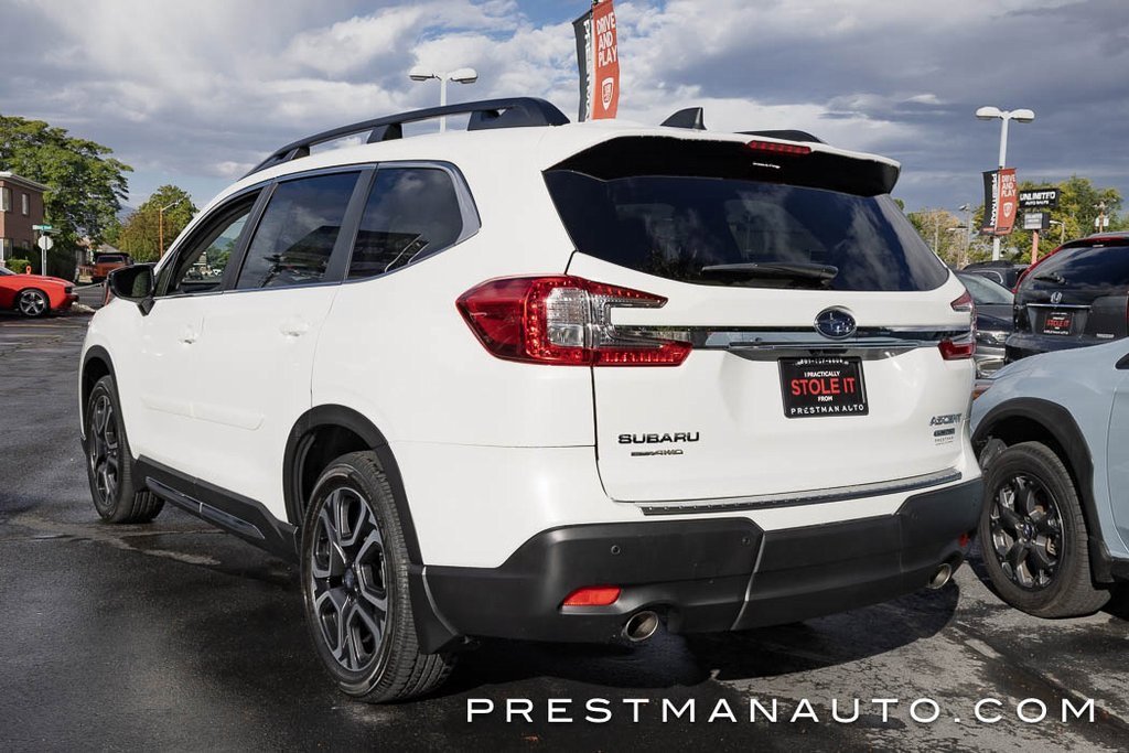 Used 2025 Subaru Ascent Limited image 17