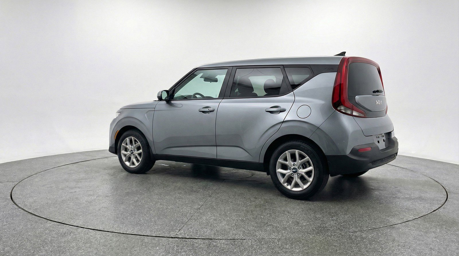 Used 2025 Kia Soul LX w/ LX Technology Package image 6