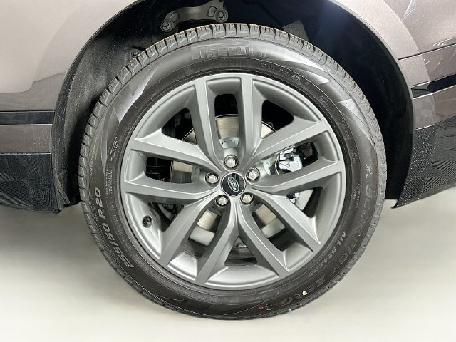 Used 2026 Land Rover Range Rover Velar Dynamic SE AWD/4WD image 29