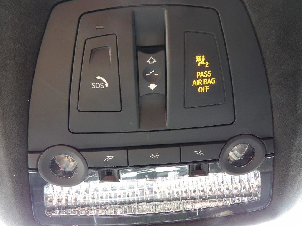 Used 2015 BMW 750Li RWD image 22