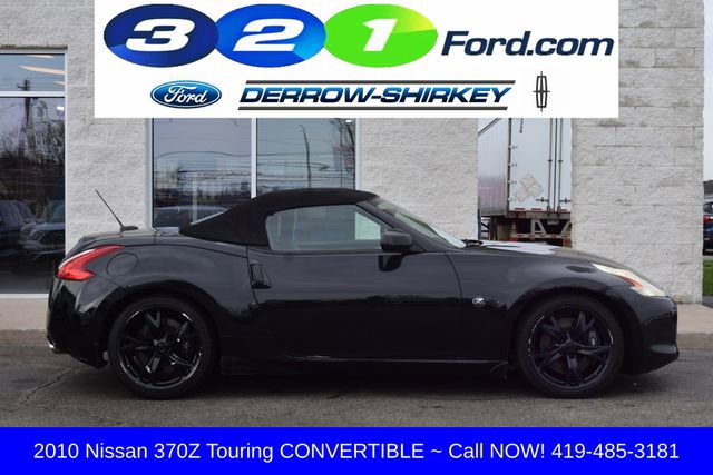 Used 2010 Nissan 370Z Touring w/ Sport Pkg image 3