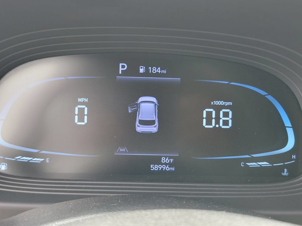 Used 2023 Hyundai Venue SE FWD image 23
