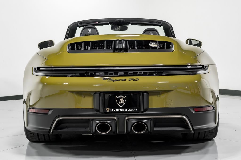 Used 2026 Porsche 911 Carrera GTS image 4