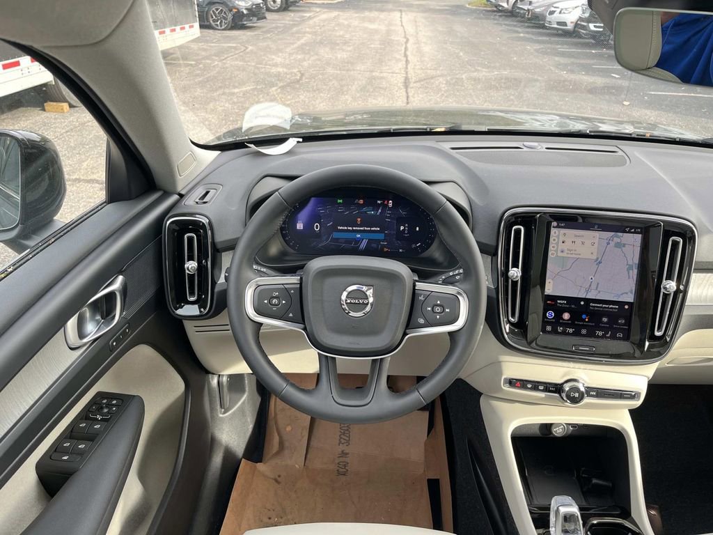 New 2026 Volvo XC40 B5 Plus w/ Protection Package Premier image 14