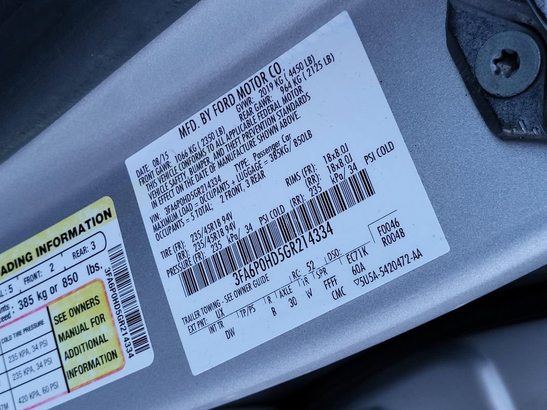 Used 2016 Ford Fusion SE image 31