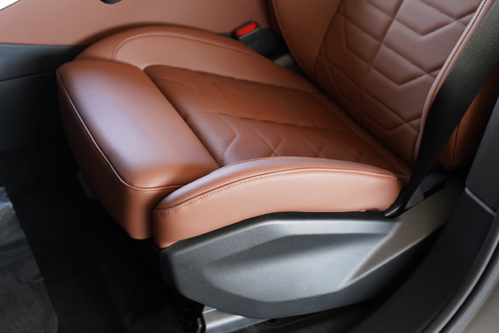 New 2027 BMW X5 xDrive40i AWD/4WD image 16