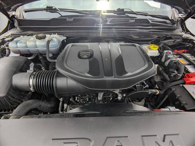 Used 2025 RAM 1500 Laramie AWD/4WD image 20