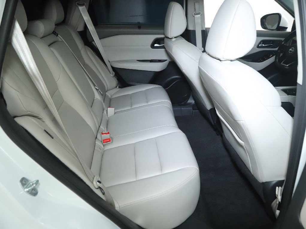 Used 2023 Nissan Rogue SL w/ SL Premium Package AWD/4WD image 34