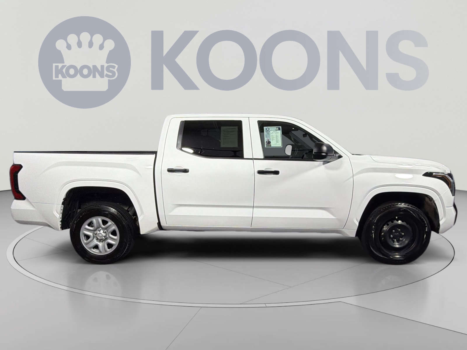 Used 2025 Toyota Tundra SR w/ SR Tow Package AWD/4WD image 8