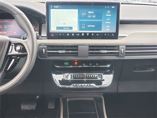 Certified 2023 Lincoln Corsair AWD w/ Equipment Group 101A image 29