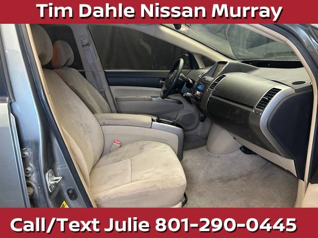Used 2004 Toyota Prius w/ Pkg 7 FWD image 15