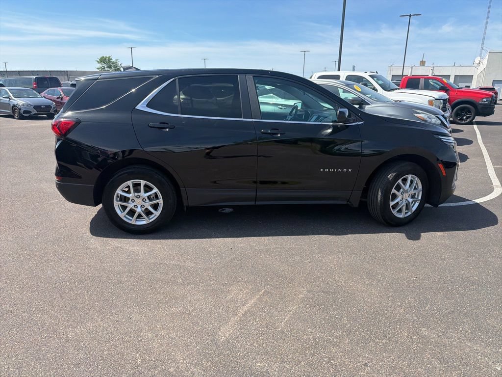 Used 2022 Chevrolet Equinox LT FWD image 8