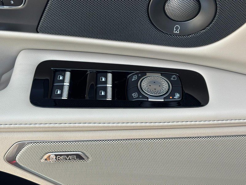 Certified 2024 Lincoln Nautilus Reserve w/ Equipment Group 202A AWD/4WD image 15