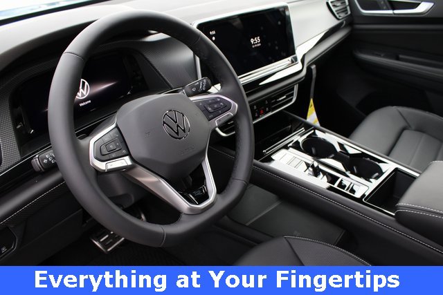 New 2025 Volkswagen Atlas Cross Sport SEL R-Line image 2