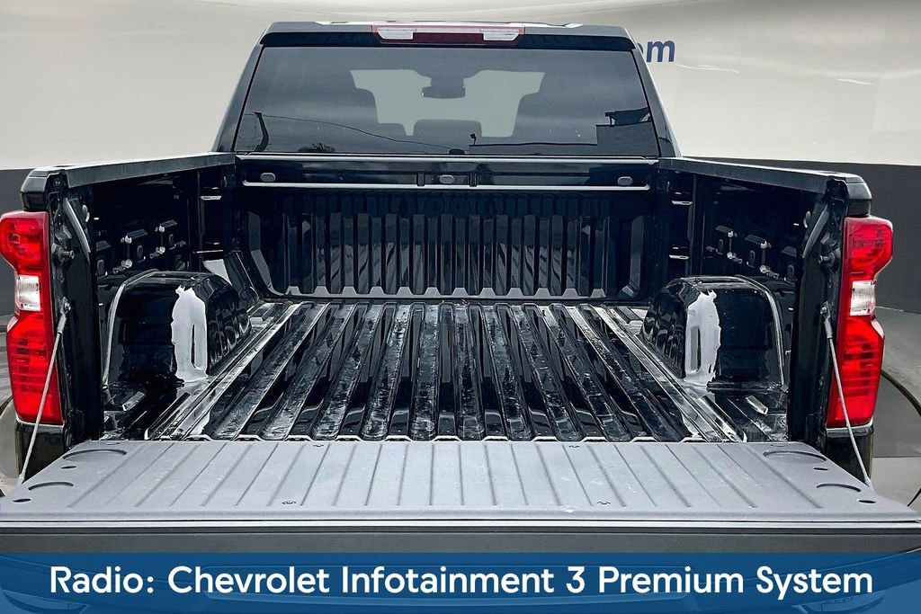 Used 2025 Chevrolet Silverado 1500 LT AWD/4WD image 8